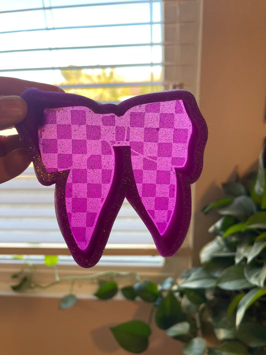 Checkered Bow