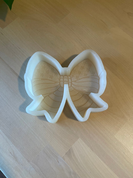 American Flag Bow